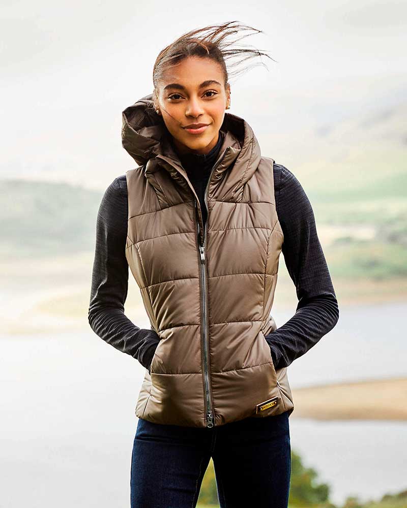 Gilet matelassé avec capuche marron foncé pour femme Harmony - Ariat