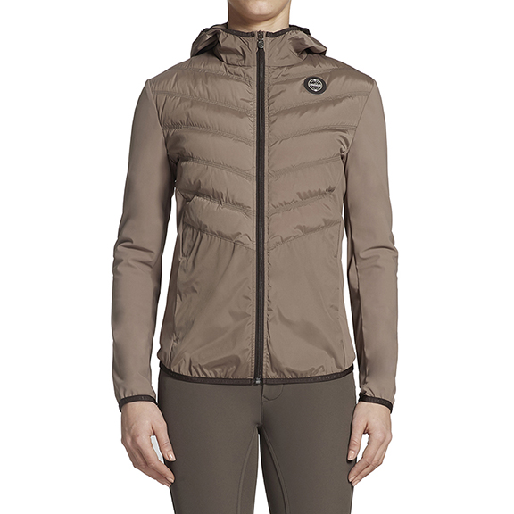 Veste courte légère marron en plumes avec capuche et col haut pour femme modèle Courchevel - Vestrum