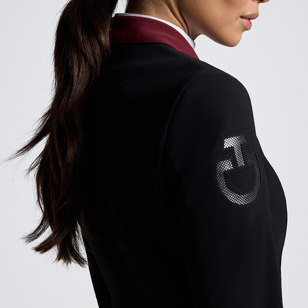 Veste de compétition noire avec el col bordeaux et espalda de tissu technique élastique pour femme R-EVO - Cavalleria Toscana