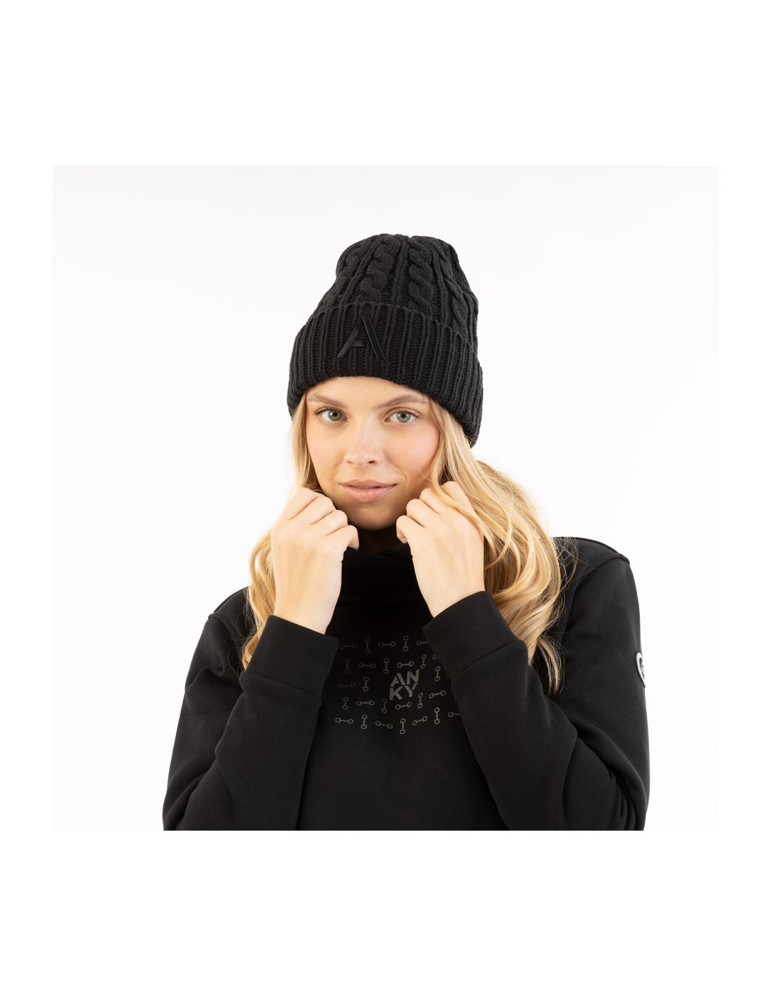 Bonnet en maille à torsades noir et intérieur polaire pour femme - Anky