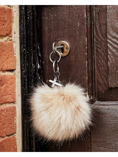 Llavero pompón de pelo sintético marrón claro modelo Lomitos de Kingsland Dressage