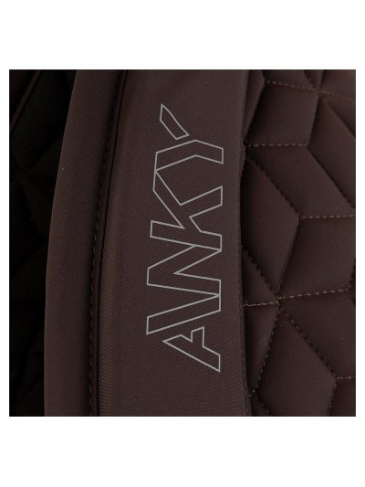 Dark chocolate brown “Chocolate Torte” dressage saddle pad with silver metal bead detailing on the back for horse - Anky - imagen 4