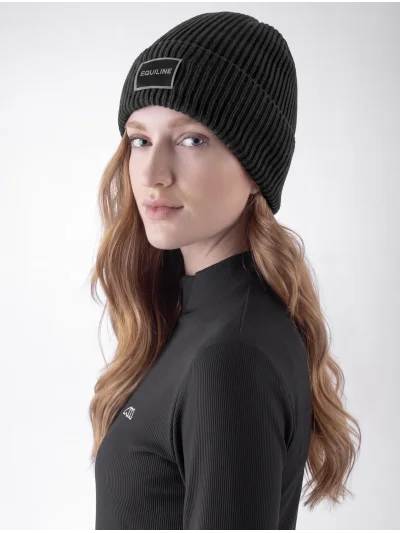 Gorro de punto negro con forro polar y logo jacquard EQCAP - Equiline - imagen 2