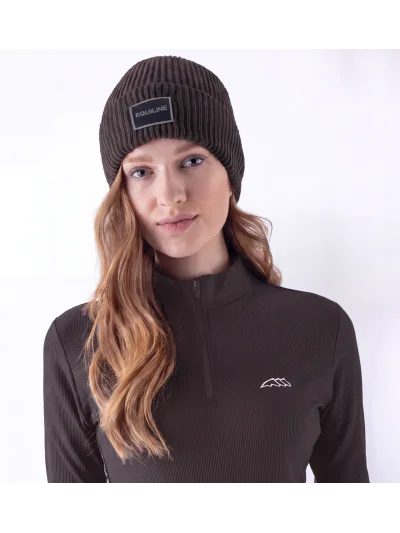 Gorro de punto marrón oscuro (Coffee Bean) con forro polar y logo jacquard EQCAP - Equiline - imagen 2