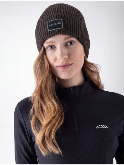 Gorro de punto marrón oscuro (Coffee Bean) con forro polar y logo jacquard EQCAP - Equiline