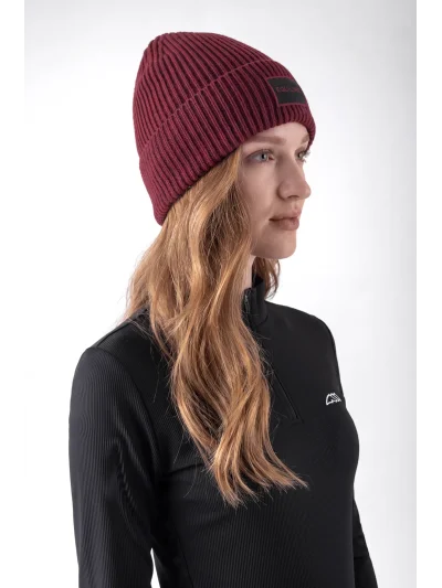 Gorro de punto rojo (Alpine Plum) con forro polar y logo jacquard EQCAP - Equiline - imagen 2