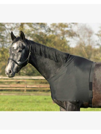 Camiseta negra de licra para proteger pecho y cruz del roce de las mantas para caballo y pony - QHP